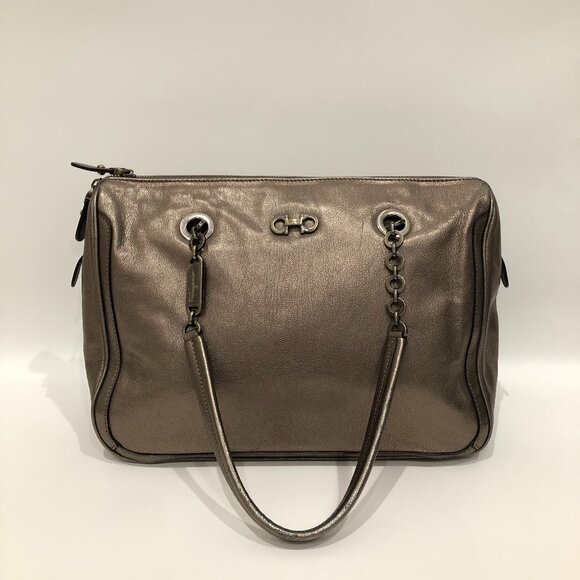 #7 Ferragamo Metallic Shoulder Bag Sku# 85477 (Gently Used) - Picture 1 of 16